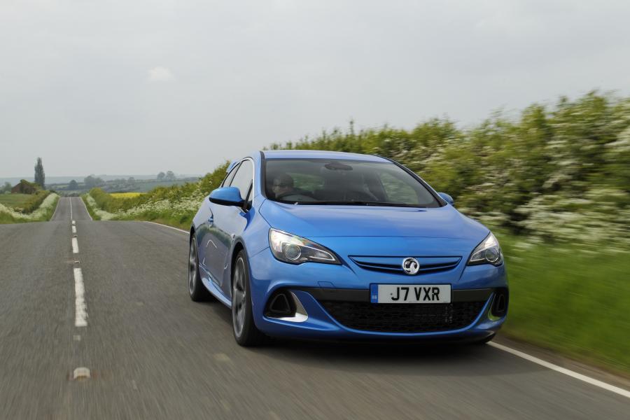  Vauxhall Astra VXR 2012 года  (фото 250 из 274)
